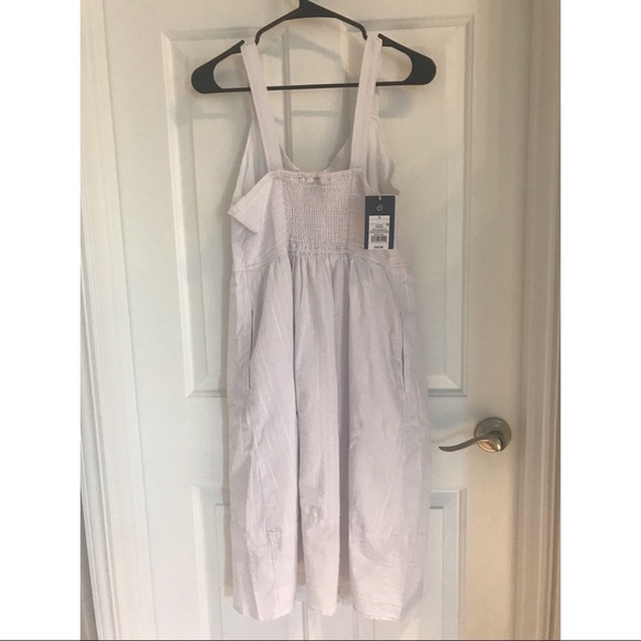 NWT Universal Thread Knee-Length White Dress - Picture 4 of 7